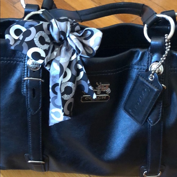 Authentic Leather Coach Handbag - Picture 4 of 7